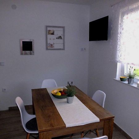 Apartmani Berno Стариград-Паклениця Екстер'єр фото